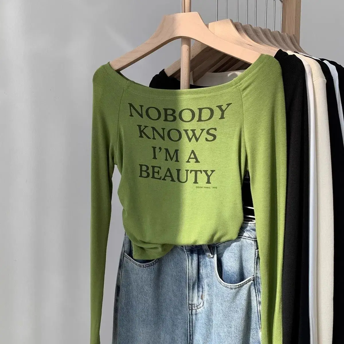 Ultra-Hand Feel Modal Cotton Letter Print Shoulder Bared Long Sleeve T-Shirt Women Slimming Asymmetrical One-Shoulder Top
