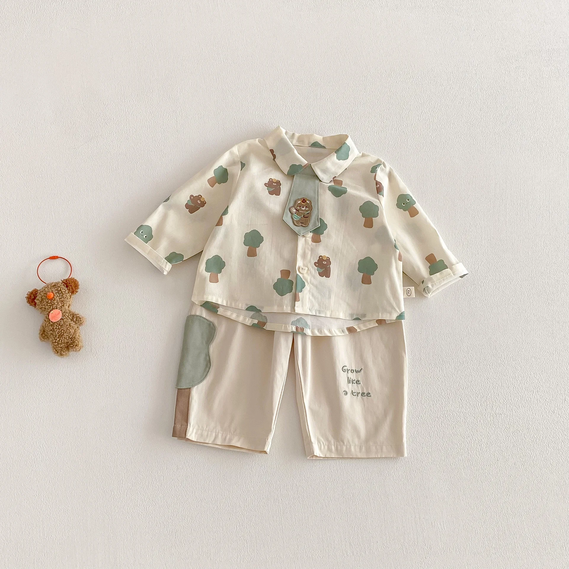 Baby Spring Forest Series 2026 New Spring Boys' Striped Sleeve Small Tree Base Shirt Children's Spring Clothing