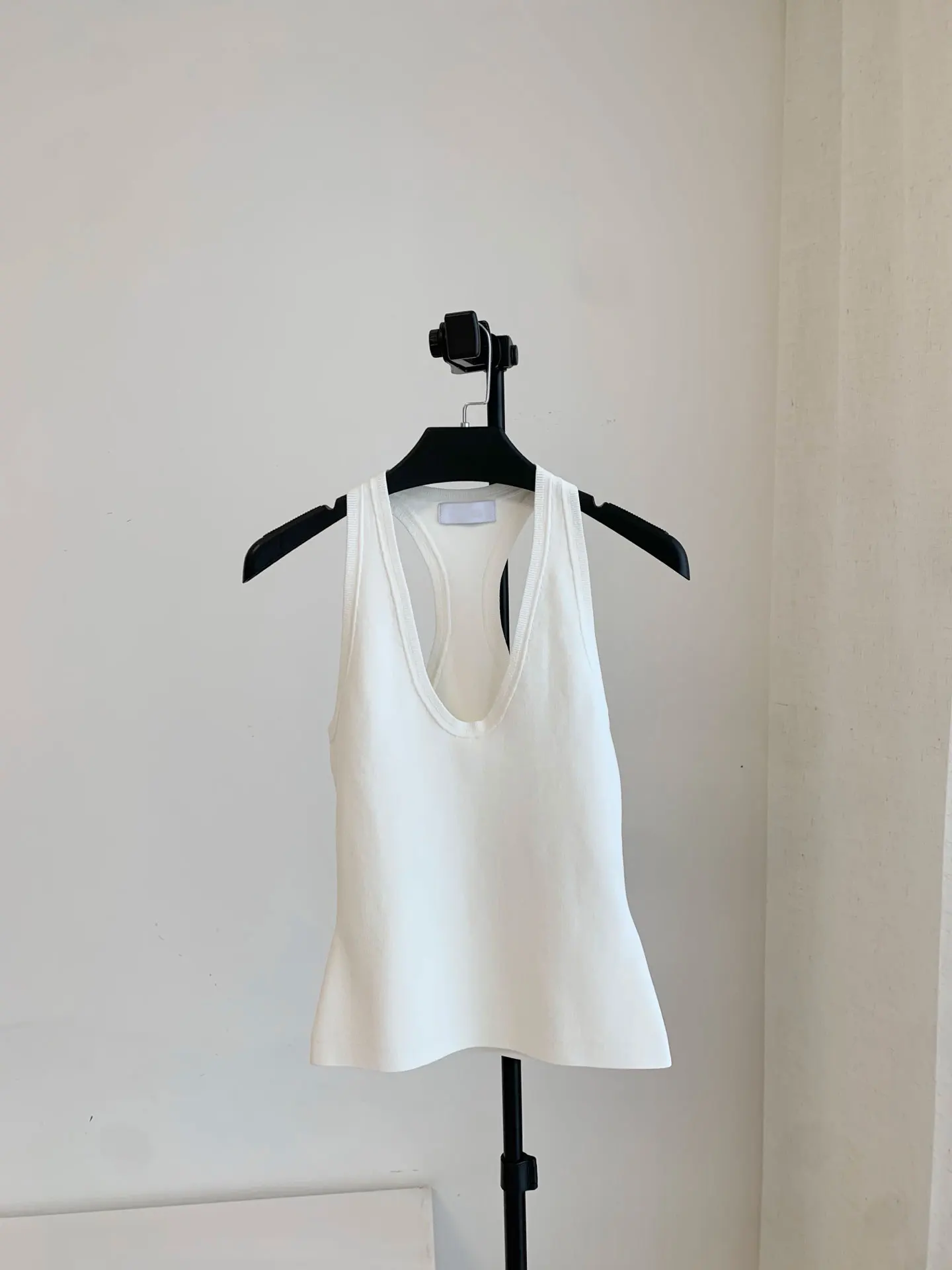 Women Sexy fashion knit elasticity tank tops U-Neck Sleeveless Solid Color Vest tops image 3