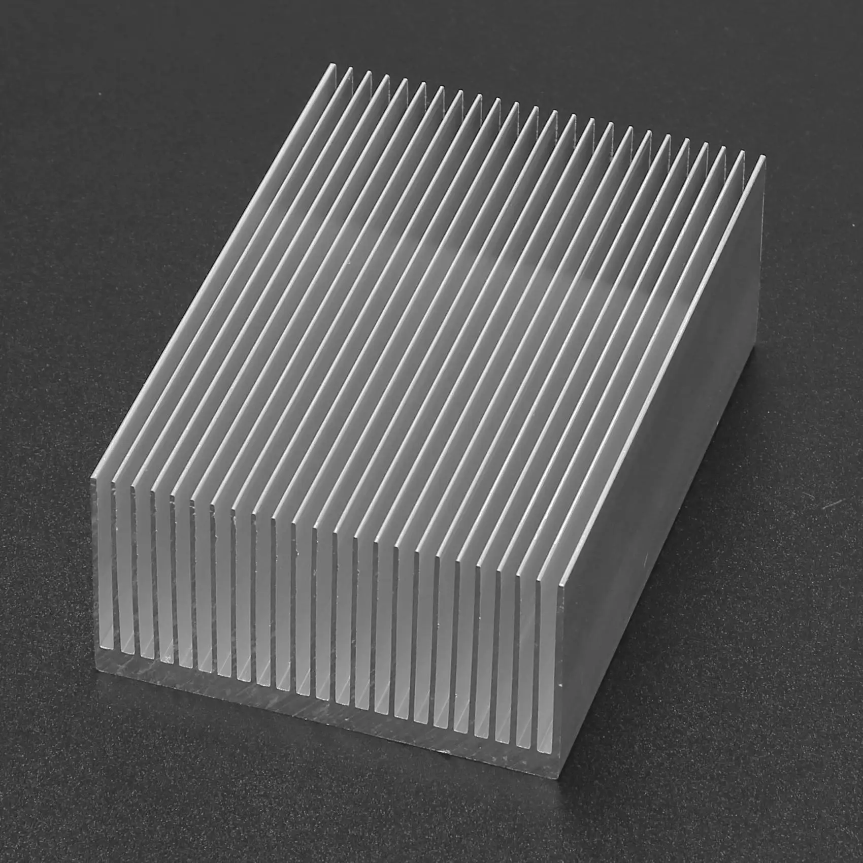 Large Aluminum Heatsink Heat Sink Radiator Cooling Fin for IC LED Power Amplifier