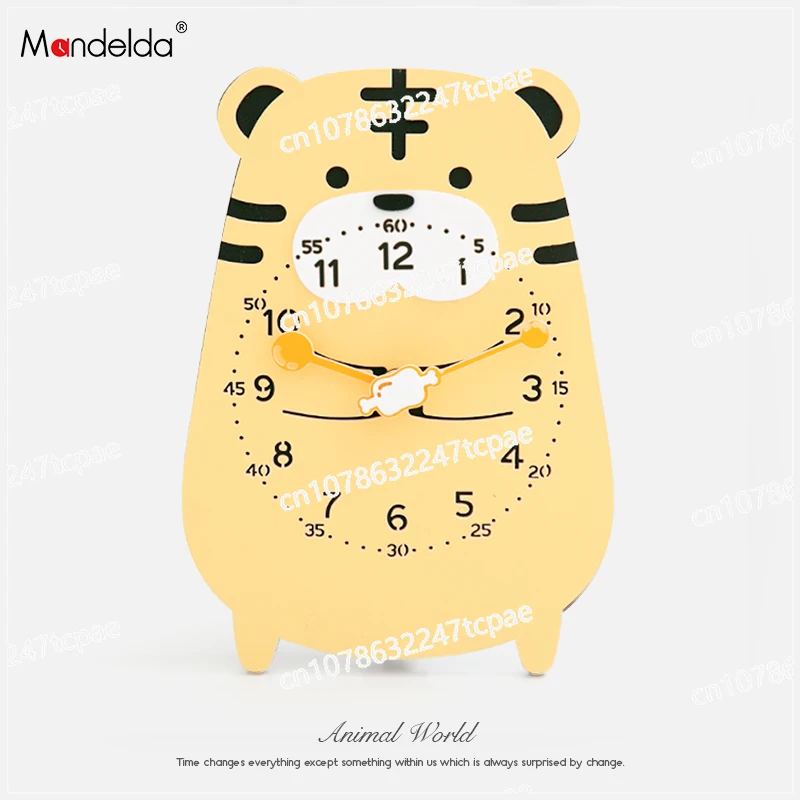 

Mandelda Cute Children's Cartoon Desk Clock Modern Simple Creative Wall Fashion Pendulum