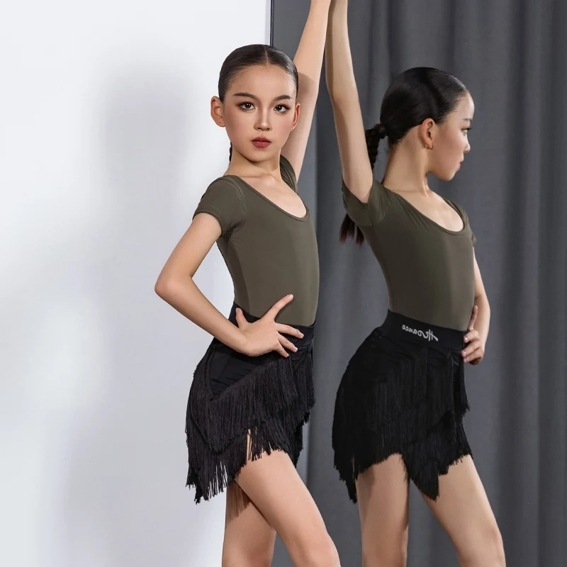 Meisjes Split Oefenpak Latin Dansvoorstelling Kostuums Terug Holle Top Kwasten Rok Chacha Rumba Tango Latin Wear DN20682