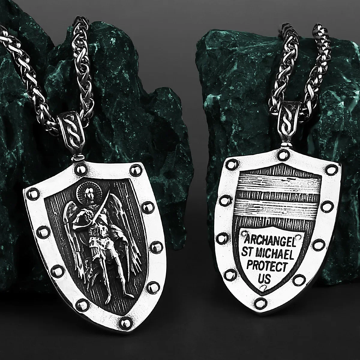 Boutique Retro Archangel Michael Shield Pendant Men's Charm Stainless Steel Necklace Jewelry Accessories Gift