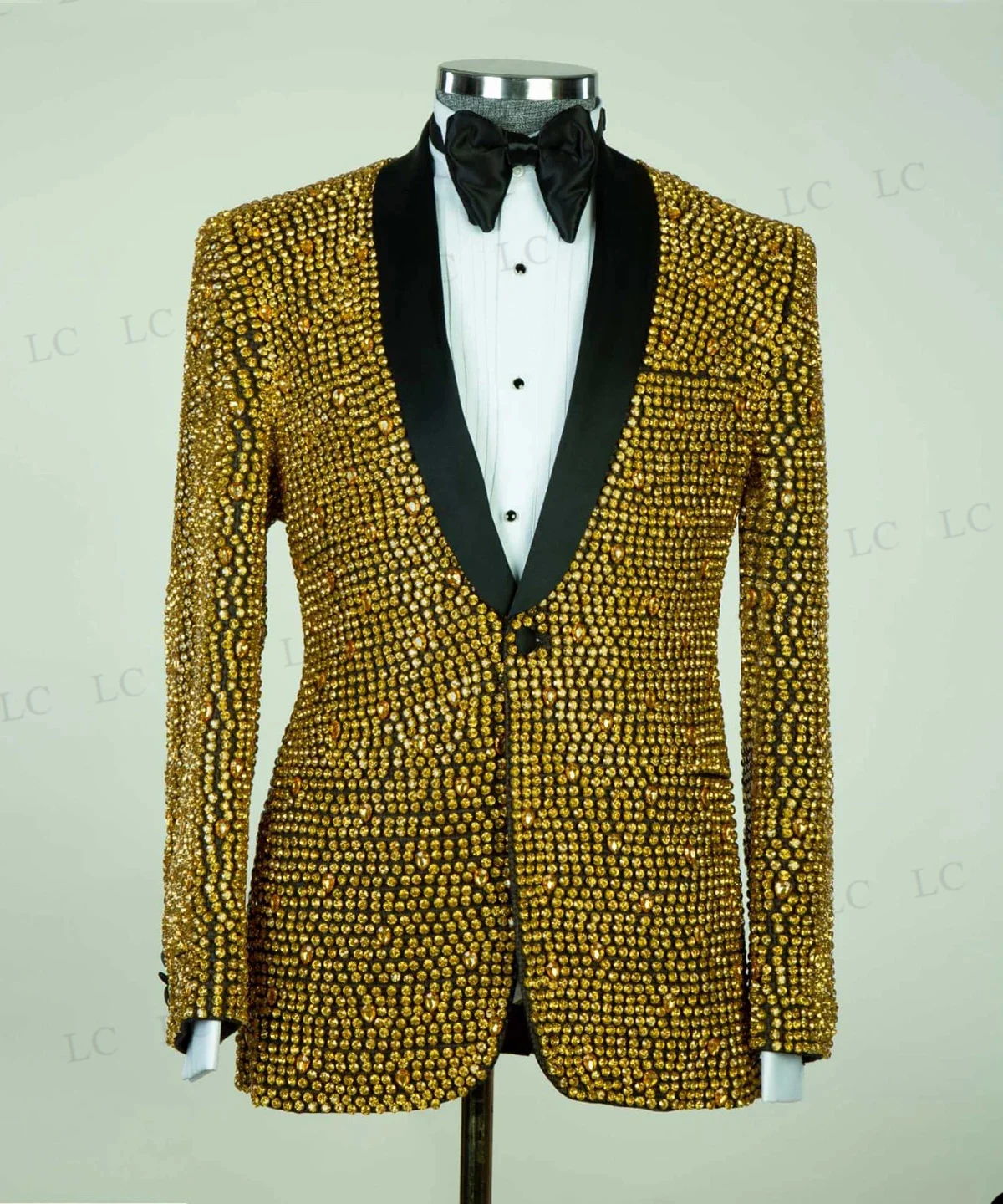 Sparkly 2 Pieces Men Suits Tuxedo Beads Slit Sheer Lapel One Button Slim Formal Prom Wedding Groom Custom Plus Size Diamonds