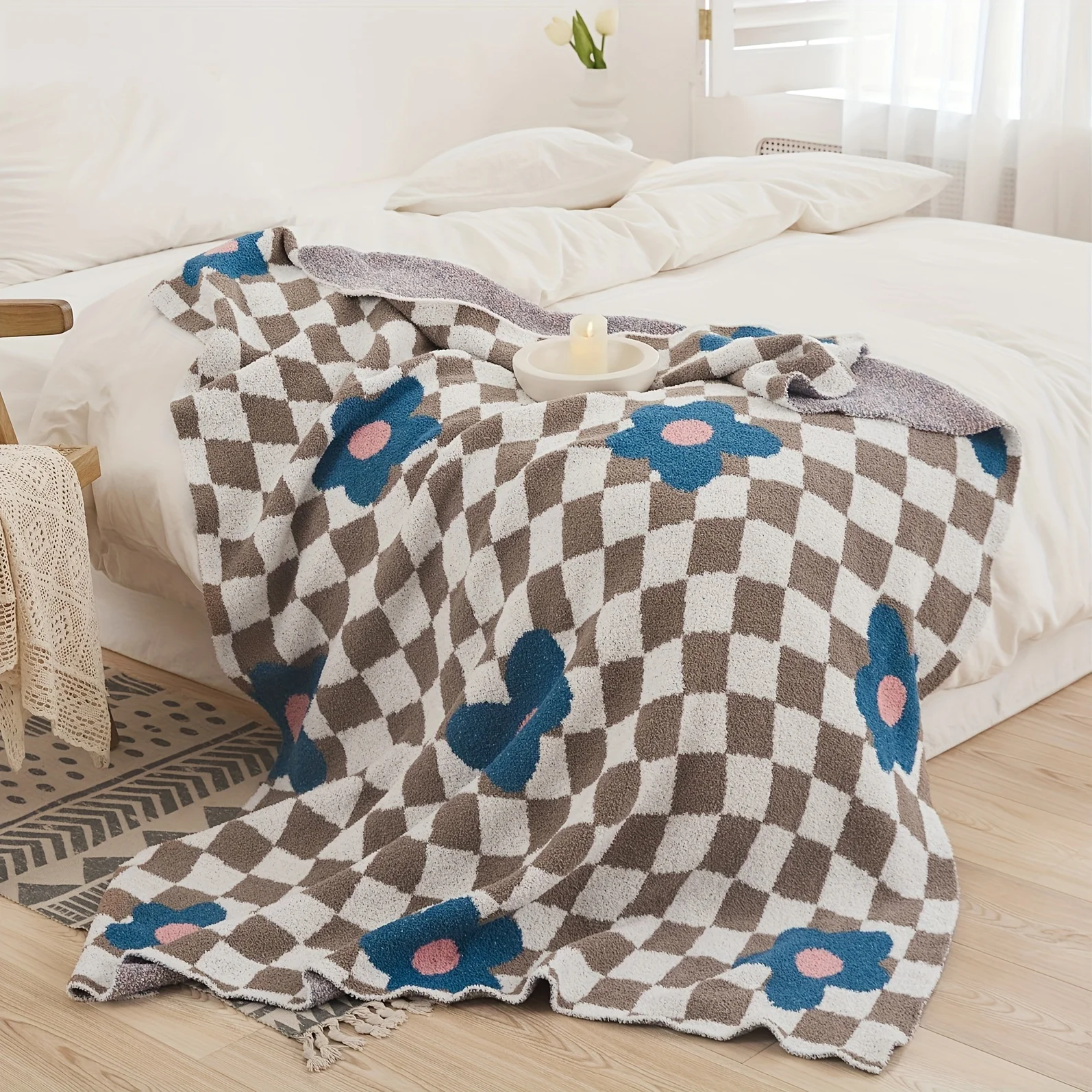 Cute Floral Pattern Throw Blanket Cozy Chunky Knit Bed Throw for Sofa Couch Decor Gift