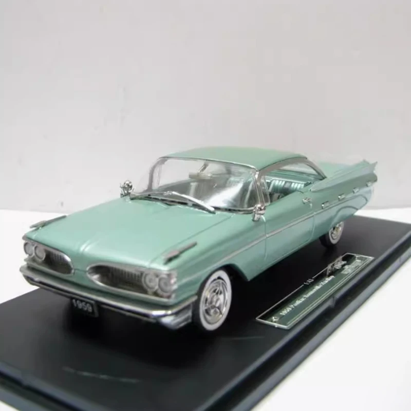 

GFCC, масштаб 1:43, 1969, Pontiac Bonneville's Hardtop, имитация сплава, модель автомобиля, статическая коллекция, украшенная праздничная игрушка в подарок