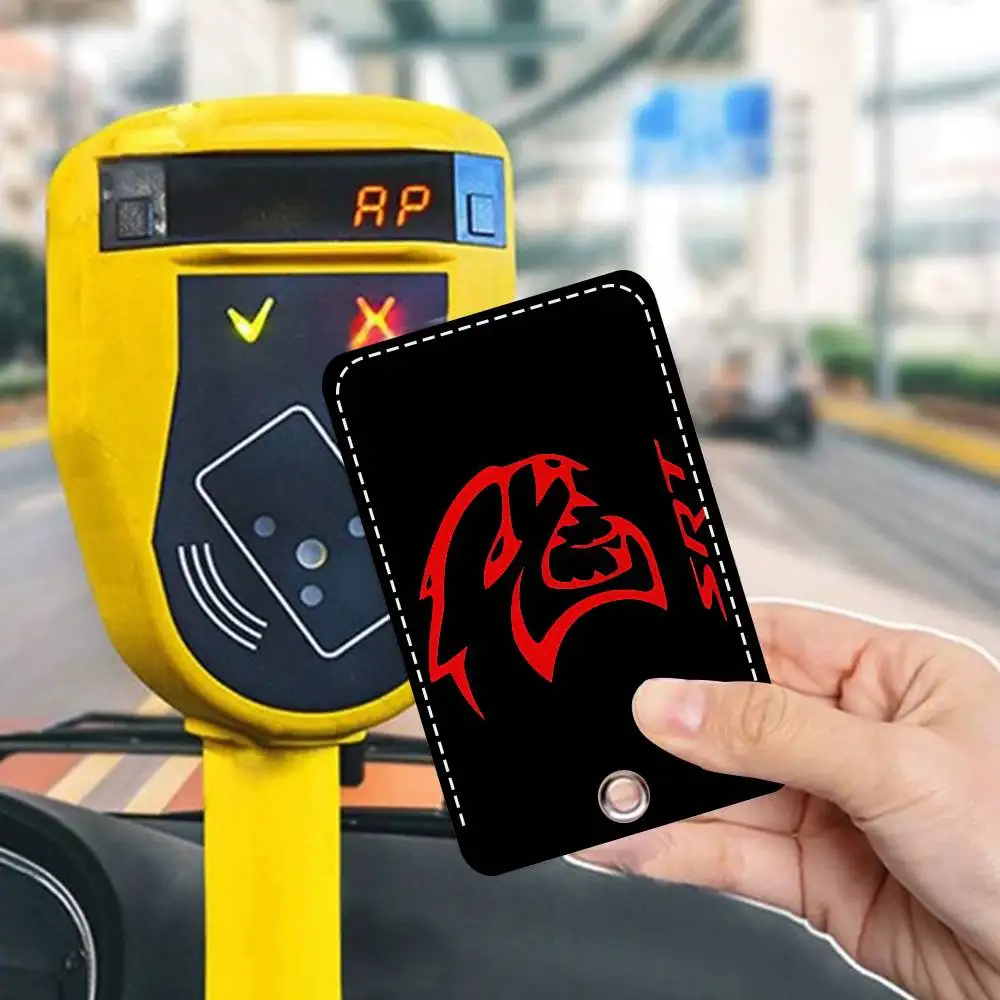 سلسلة مفاتيح حامل شعار S-SRT مع سلسلة مفاتيح لبطاقة الوصول وبطاقة الحافلة وبطاقة الائتمان وبطاقة البنك الواقية