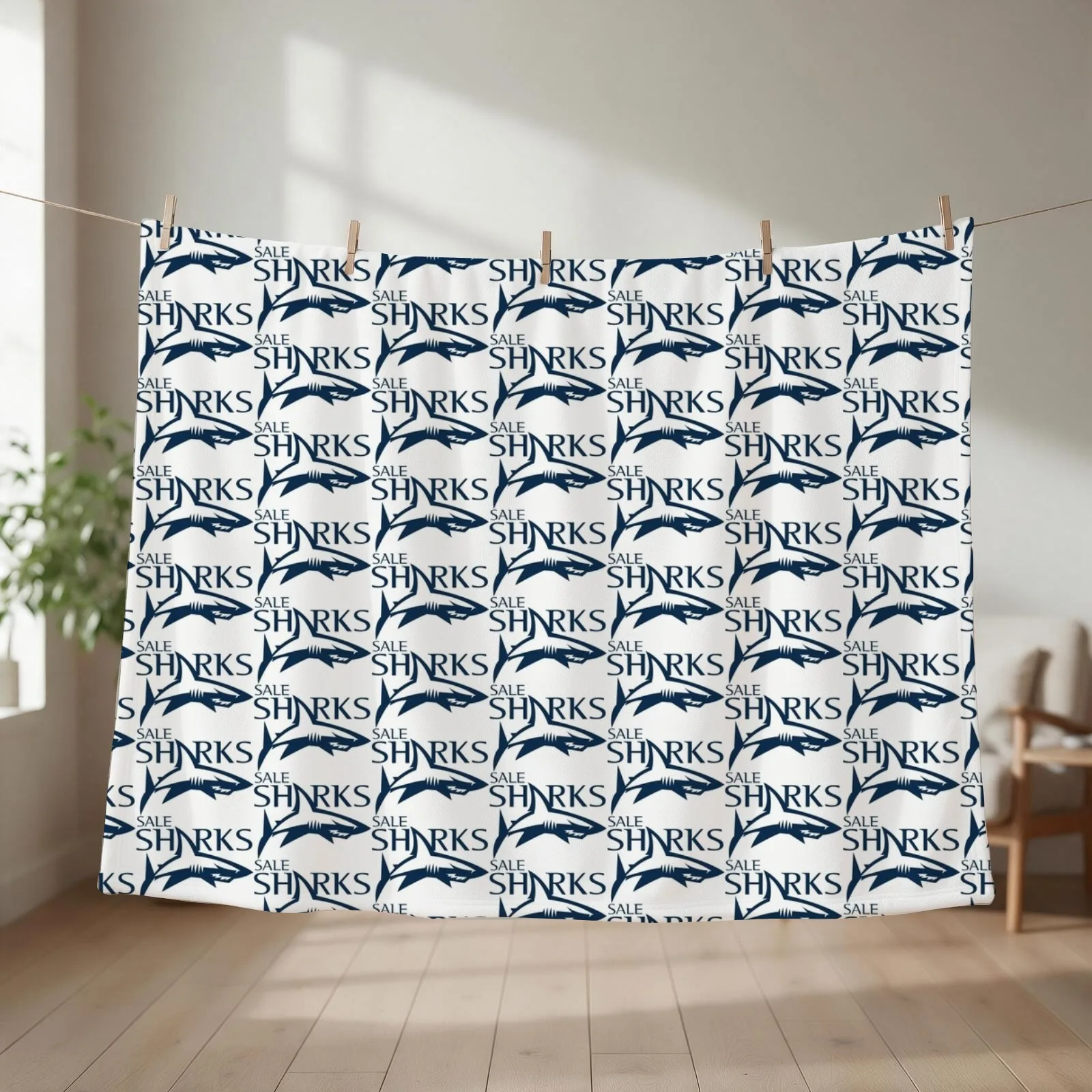 Sale Sharks Icon Throw Blanket couch cozy soft plush fuzzy picnic outdoor blanket