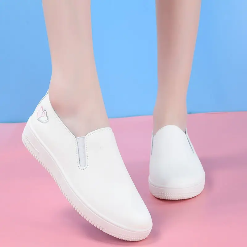 

Women's White Leather Sneakers Non Slip Waterproof Flat Casual Work Shoes Comfortable Lightweight Soft Sole Nurses Shoes