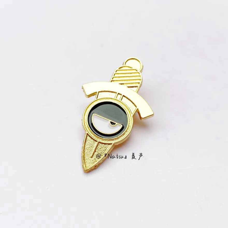 Anime SPY×FAMILY Twilight Metal Badge Button Medal Brooch Pin Student Cosplay Cartoon Clothing Docor Toys Gifts