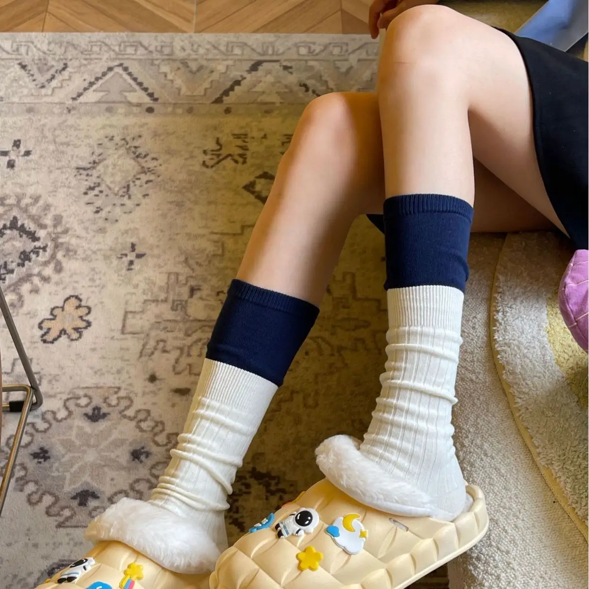 

Женские контрастные многослойные носки до середины икры в корейском стиле — легкие двухцветные носки до щиколотки, дизайн до середины икры