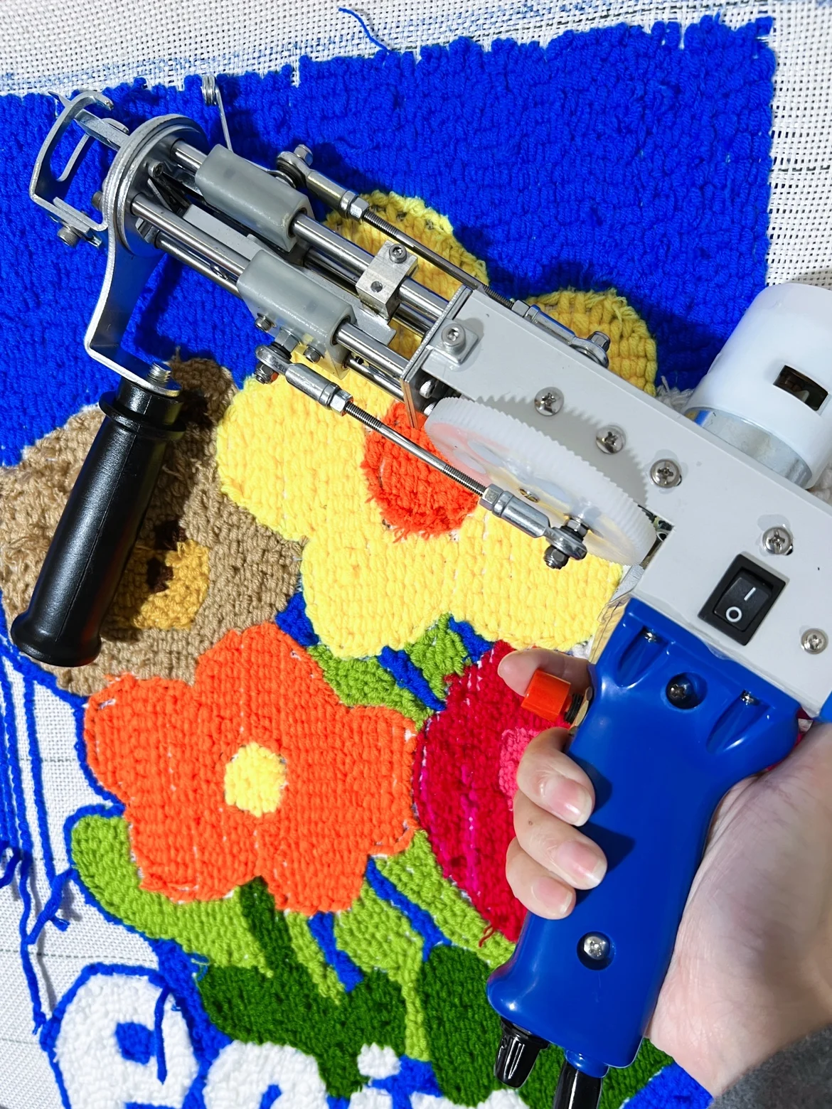 Elektrische teppich tufting pistole schlingen stricken teppich tufting Schleife Stapel weben beflockung maschinen