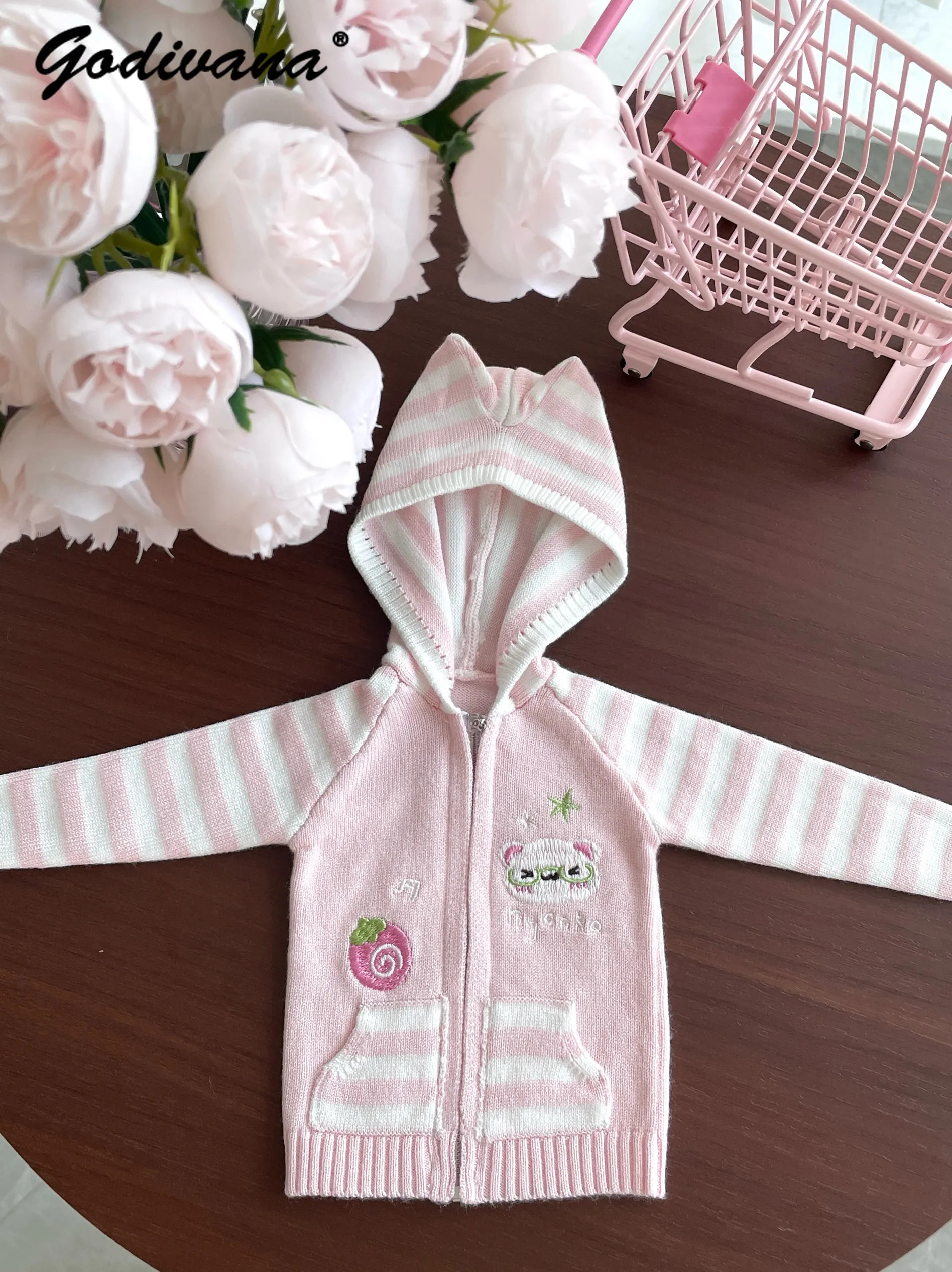 cardigan-de-punto-a-rayas-hecho-a-mano-de-manga-larga-para-munecas-bjd-lindo-sueter-con-cremallera-y-bordado-de-fresa-solo-ropa-para-bjd-de-1-4