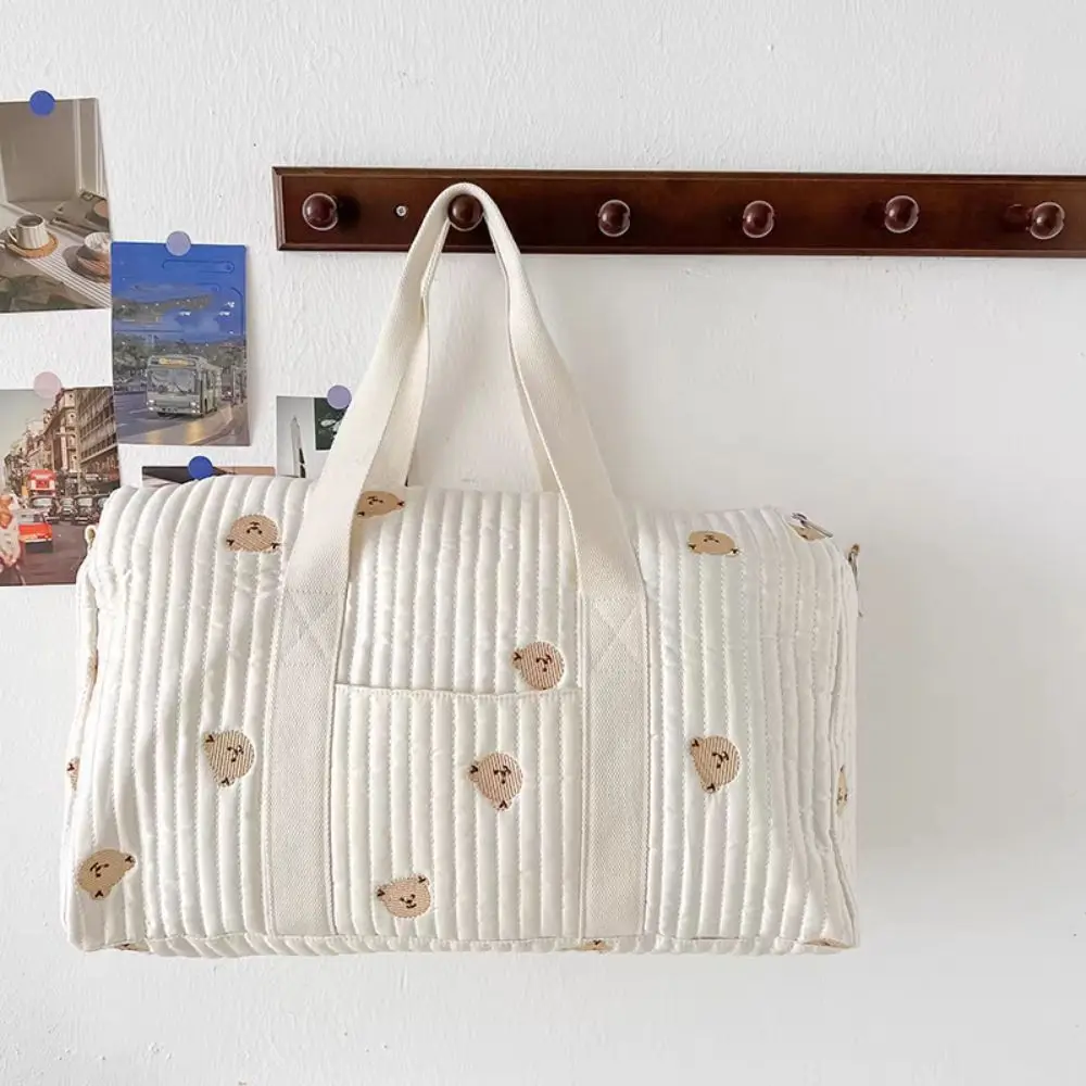 سعة كبيرة حقيبة أمتعة السفر قابلة للطي الكرتون الدب المطرزة حقيبة سفر متعددة الوظائف زهرة حلوة لطيف الأم حقيبة المنزل