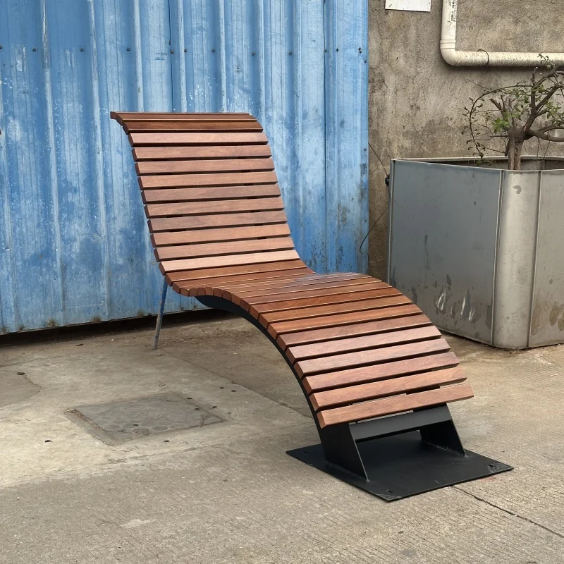 Custom Traditional Outdoor Wooden Bench for Municipal Projects Galvanized Steel Frame Solid Wood for Parks Streets Patios
