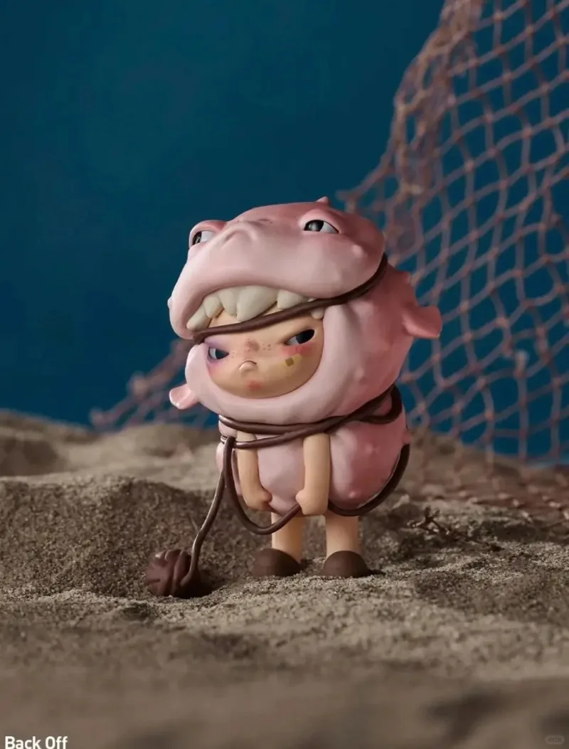 Autentici figurine POPMART Hirono Echo Series Blind Box, ornamenti da tavolo alla moda e regali di Natale Collezione di giocattoli per bambini