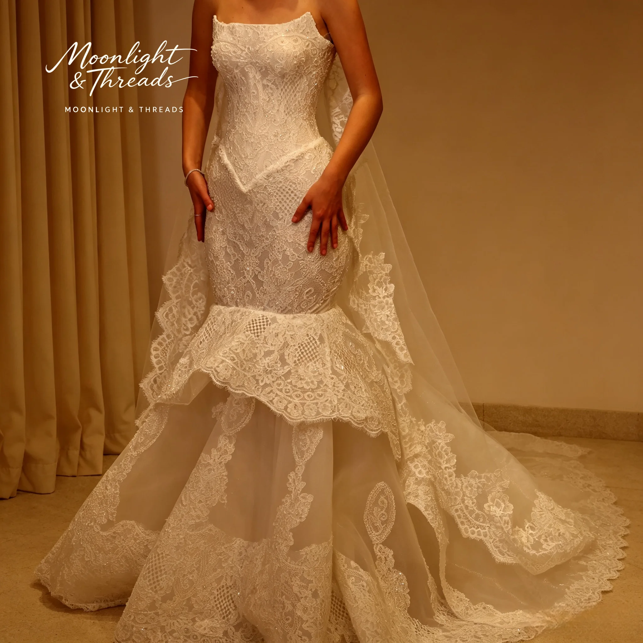 Lace Mermaid Bridal Gown Square Neckline Tiered Ruffle Hem Cathedral Train With Decorative Lace Veil For Castle Wedding Ceremony