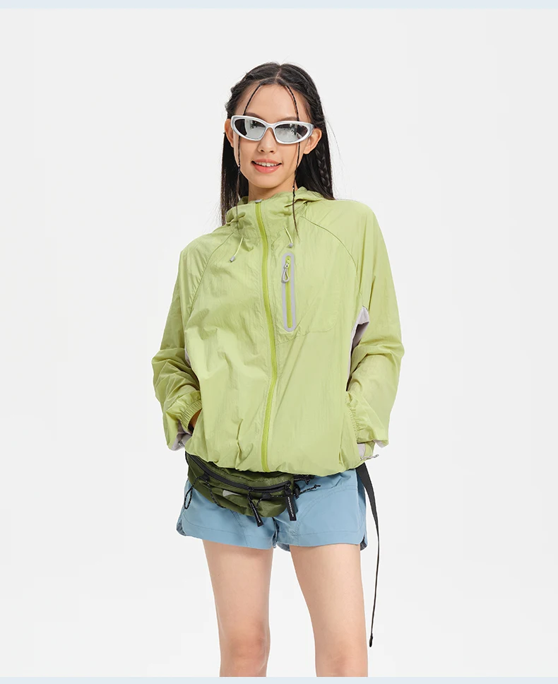 Women's Lightweight Hooded Hiking Jacket for Outdoor Layering
