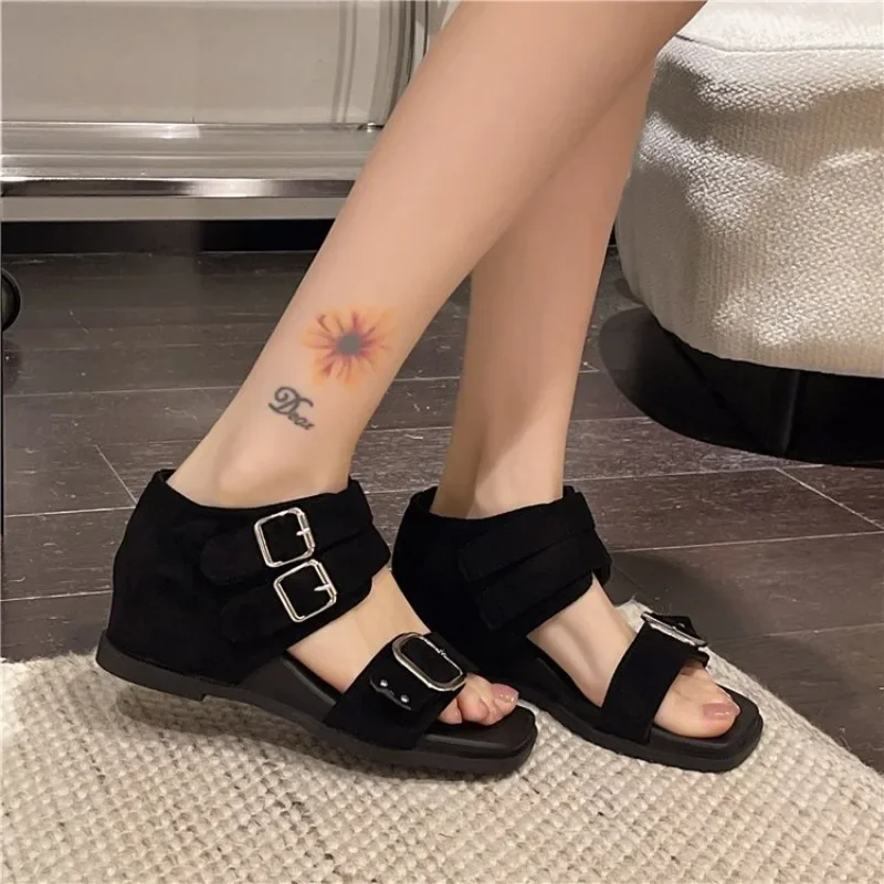 Sandals Women's Summer New Belt Roman Shoes Thick Heel Slope Follow the Trend of the times Boots