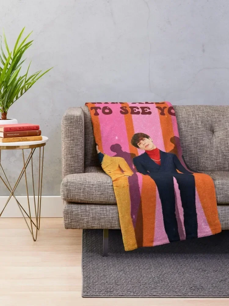 Shinee 70's poster Throw Blanket Softest Luxury Designer blankets ands Soft Plush Plaid Blankets