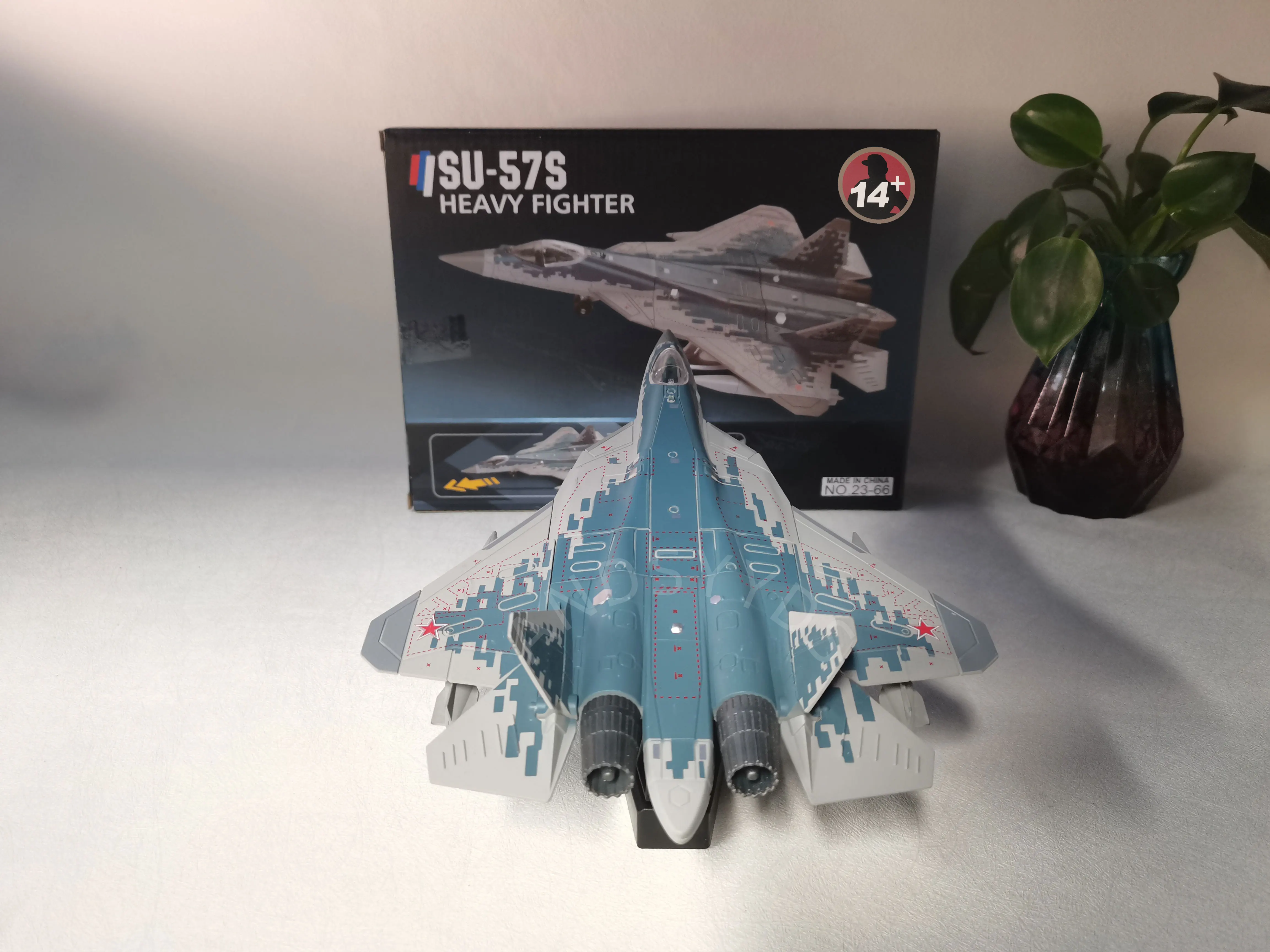 1/72 Scale Plane Su57 Stealth Fighter Model Military Aircraft ABS Plastic Model Assemble Diecast Airplanes Decoration Hobby Gift