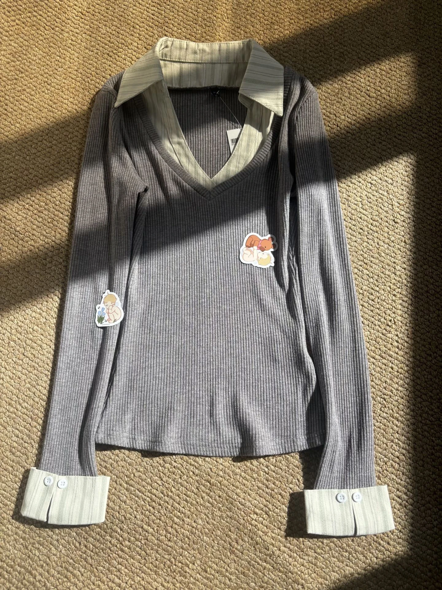 

Blouse Patchwork Fake Two Pieces T-shirt Woman Autumn V-neck Cotton Ribbed Tee Casual Preppy Style Sweet Long Sleeve Tshirts