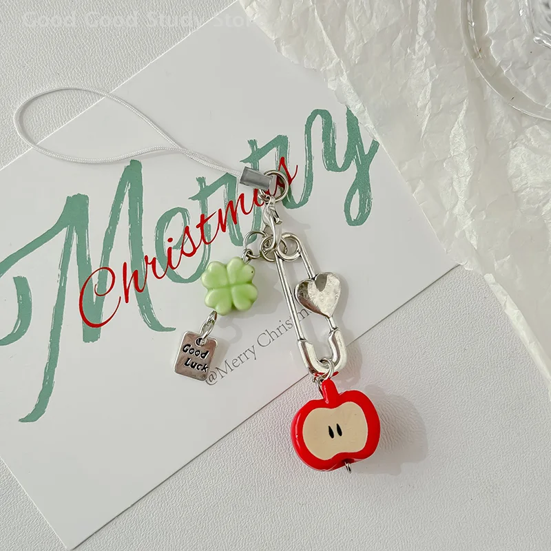 Creative Four-leaf Clover Fortune Keychain Car Key Ring Pendant Cute Keychain Exquisite Backpack Decoration Accessories Gifts