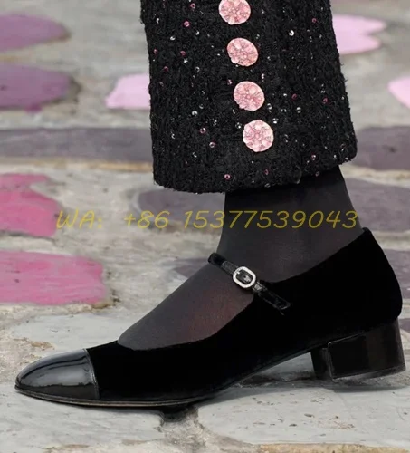 Round Toe Mary Janes Mixed Color Patchwork Patent Leather Suede Block Heels Instep Straps Buckle Pumps Elegant Sweet Designer