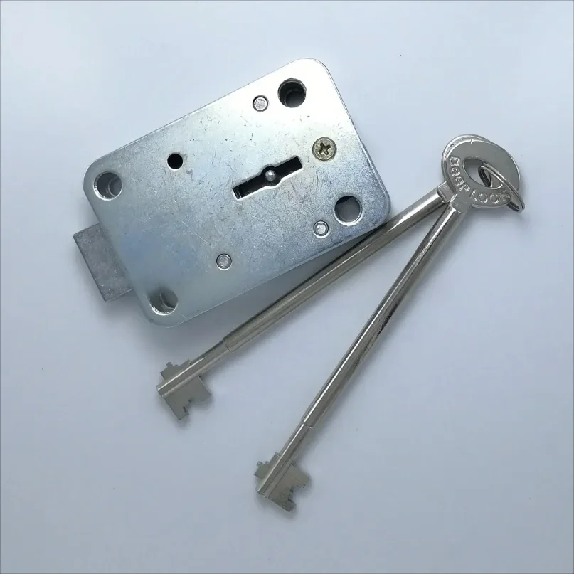 Suitable for Home Safe Vault Door Safe Leaf Lock Escort Car Lock 90 Double Flagpole Extra Long Key Anti-theft Lock