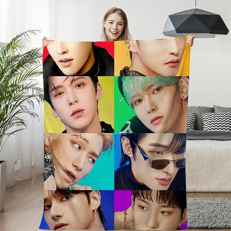 Flannel Blanket Sofa A-Ateezs Kpop Warm Knee Bed Fleece Camping Fluffy Soft Blankets for Winter Microfiber Bedding King Size