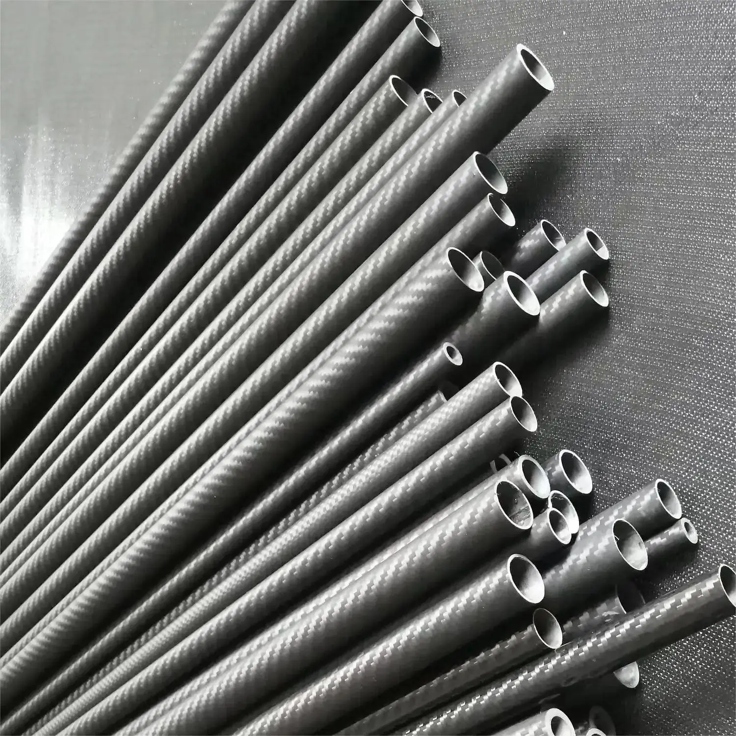 2Pcs Length 1000MM Plain Glossy 3K Full Carbon Fiber Tube High Composite Hardness DIY Japan Material Pipe RC Airplane Accessorie