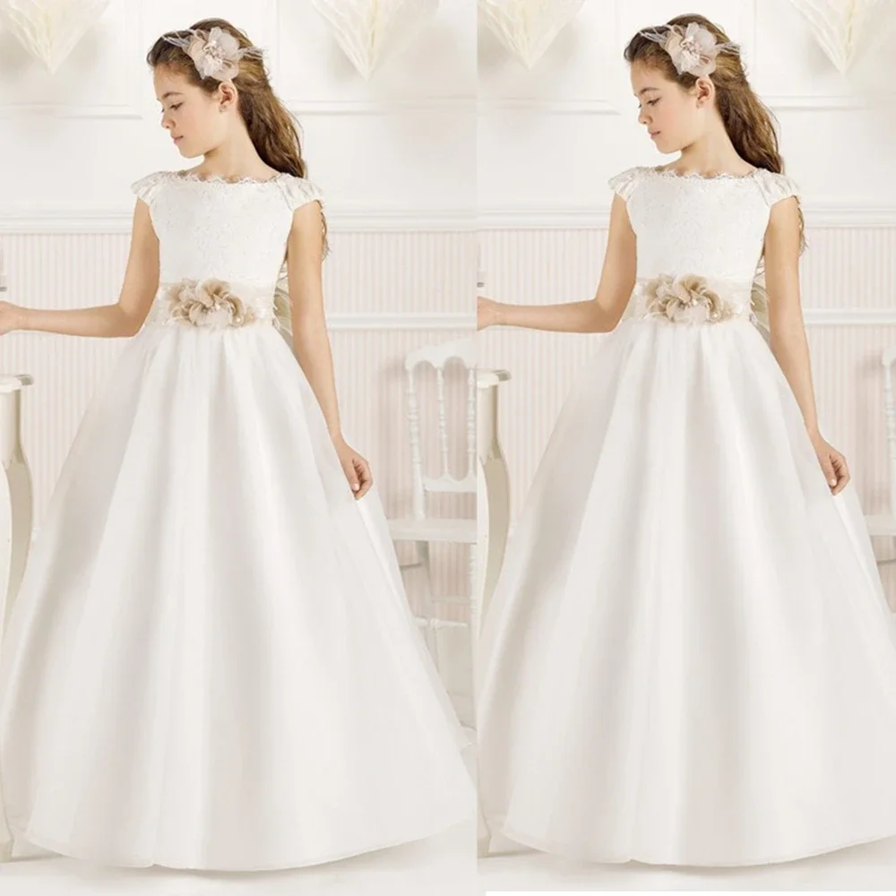 

Customized Flower Girls Dresses Vintage Ivory Satin Pearls Top With Bow For Wedding Birthday Party Princess Baptism Gowns