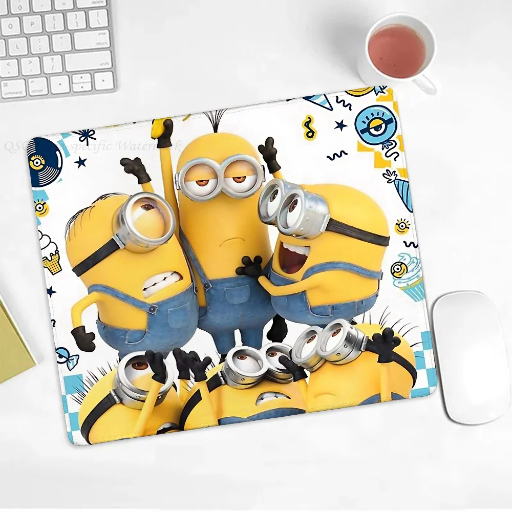 Cartoon L-Lovely M-Minions Mousepad Small LockEdge Mouse Pad For Gamers, Computer Desk Pad, Rectangular Anti-slip Rubber