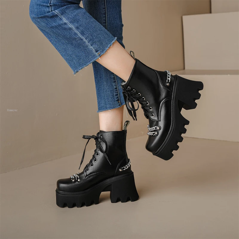 

ENMAYER New 2022 Autumn and Winter Western Motorcycle Boots Chain Lace Thick Sole Womens Shoes Street Platform Boots Student