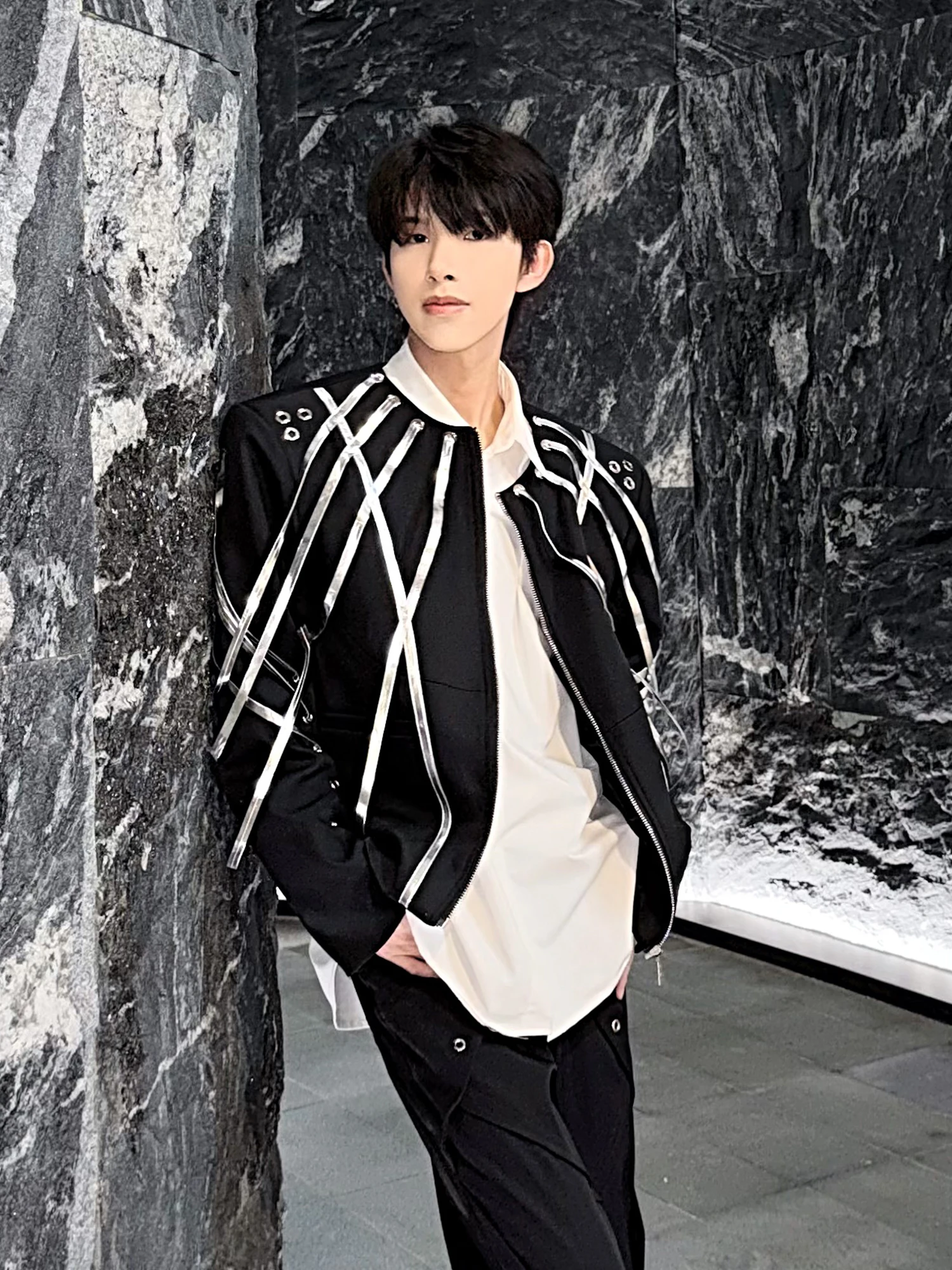 Men's 2025 Autumn New Fashion Jackets Metal Ring Buckle Design Stylish High Street Jacket Male Long Sleeve Contrast Color Coats