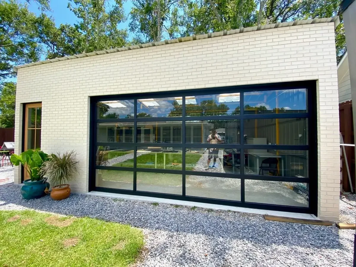 **c Minimalist Style Weatherproof Garage Door Aluminum Frame Tempered Glass Garage Doors APP Activation Electric Garage Doors
