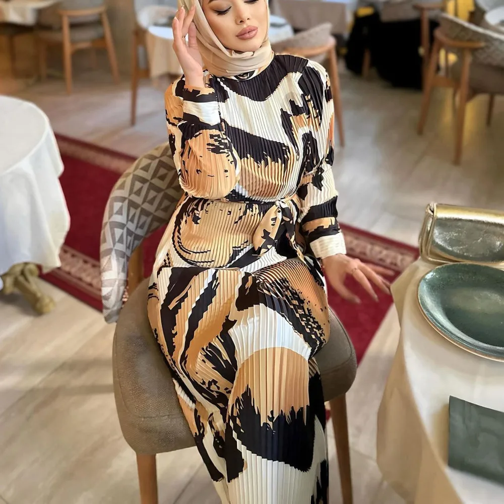 

2024 Spring/Summer New Fashion Women's Wear Arabic Printed Dress Long Dress Muslim Daily Casual Printed Robe Clothes