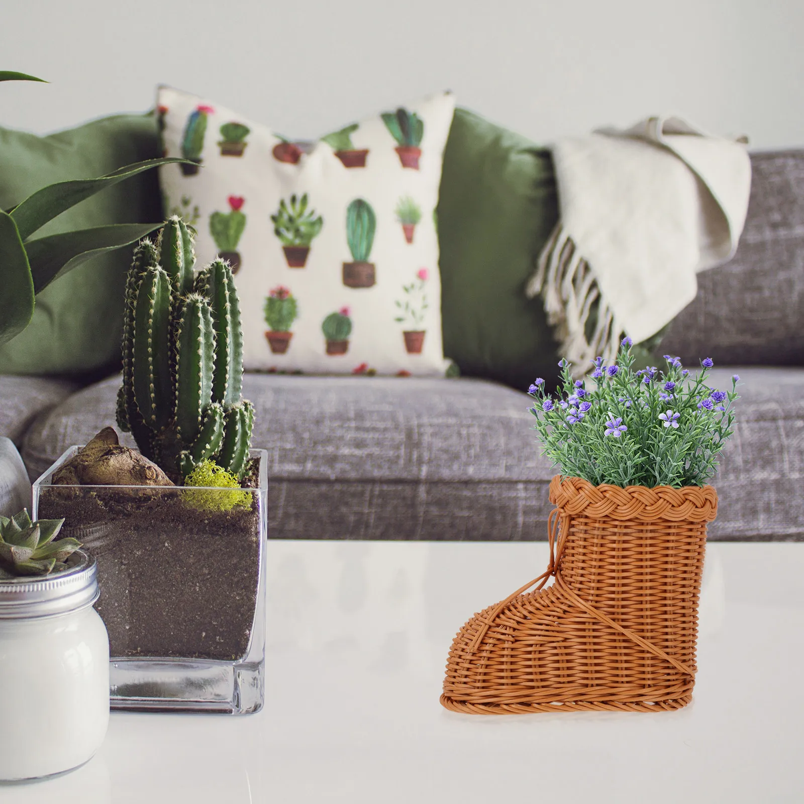 

Imitation Rattan Basket Tea Color Shoe Shaped Storage Baskets H made Woven Decorative Flower Vase Home Arrangement Rustic