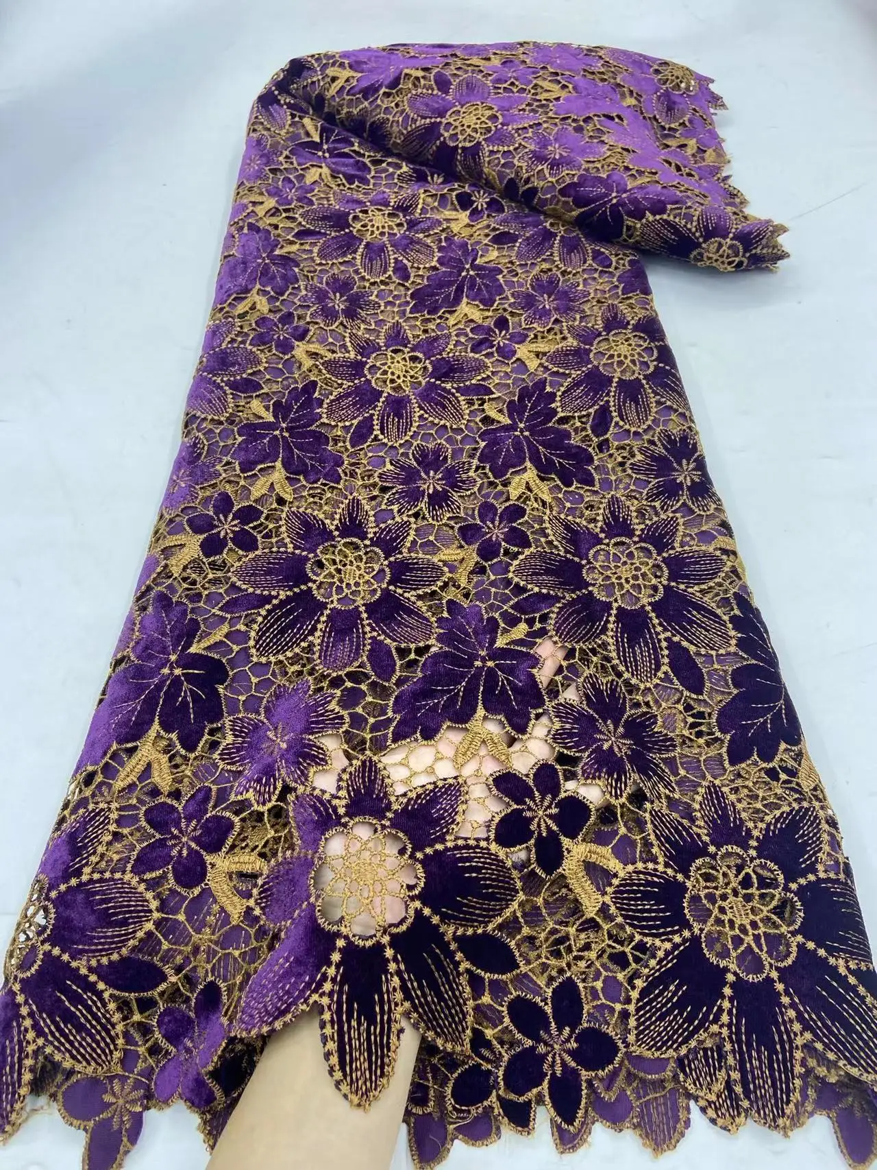 2024 African Nigerian Lace Fabric for Sewing Velvet Sequins Embroidered Guipure Party Dress Wedding High Quality Jy324