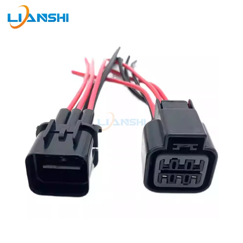 Suitable for Hyundai Tucson Axun Elantra Sonata IX35 headlight assembly plug harness automotive socket