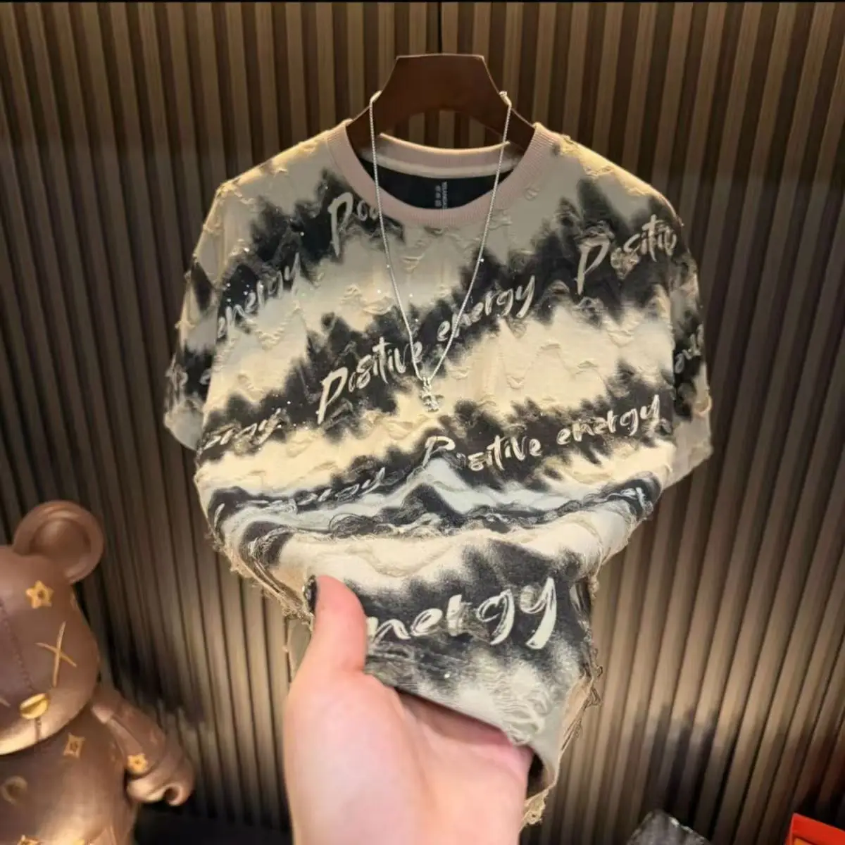 Camiseta de Manga Corta de Lujo para Hombre, Estilo Y2K, Verano, de Alta Gama, Moderna, con Lentejuelas, Degradado, Cuello Redondo, Estilo Solo Leveling