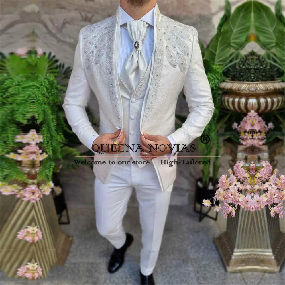 Elegance Groom Wedding Tuxedos Bespoke Crystals Beaded Floral Prom Blazer Formal Party Men's Suits trajes para hombre Customized