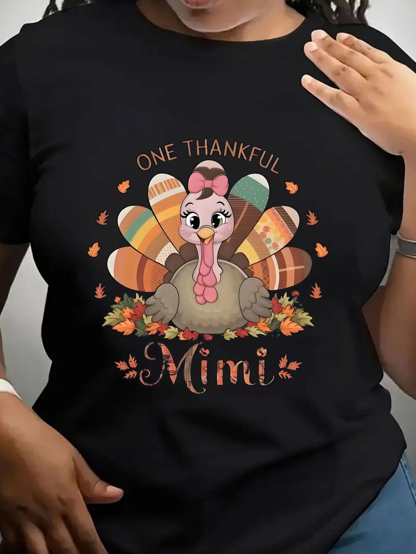 Women's Trendy Crew Neck T-Shirt One Thankful Mimi Turkey Design Suitable for Casual Sportswear