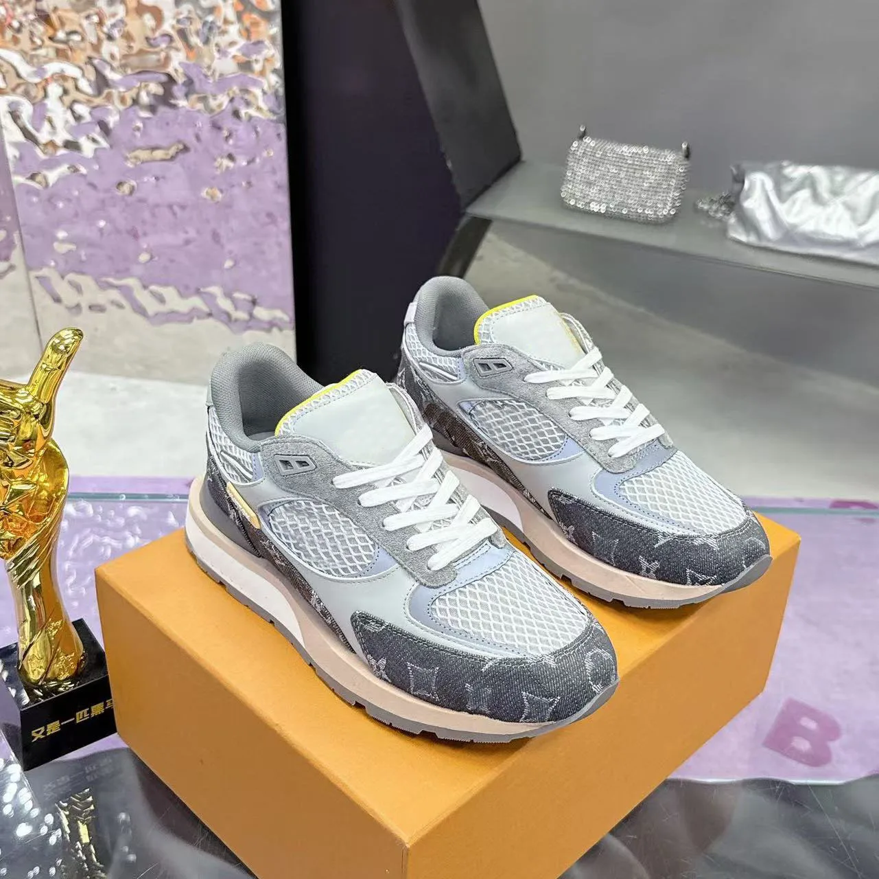 Luxe casual sneakers voor heren, laag model, ademend, lichtgewicht hardloopschoenen, comfortabel, veelzijdige 'dad' sneakers, voor dagelijks gebruik. - afbeelding 1