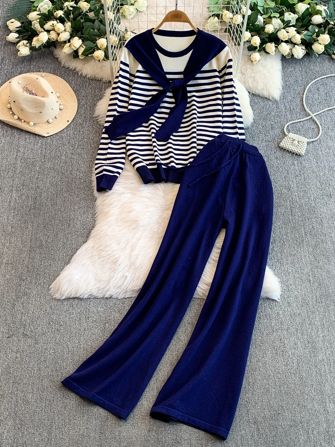 

Модный женский осенне-зимний вязаный свитшот в полоску с высокой талией, тонкие широкие брюки, повседневный круглый комплект из двух предметов