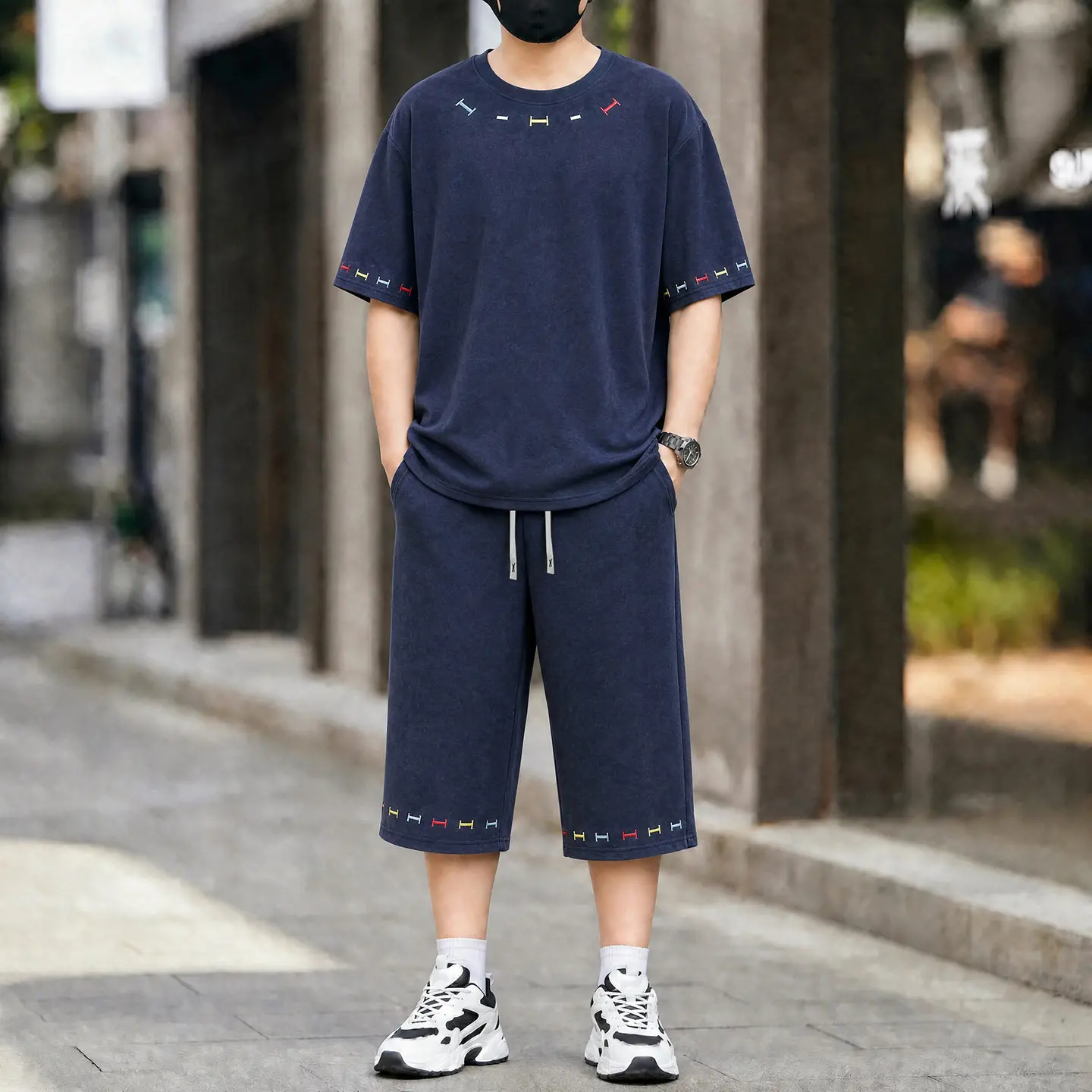 loose-fit-summer-thin-american-dyed-embroidered-short-sleeve-seven-foot-pants-set-men's-casual-sportswear-two-piece-suit
