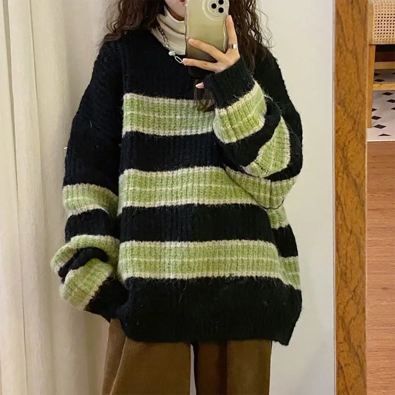 

Fashion O-Neck Loose Casual Striped Sweaters Female Clothing 2023 Winter Oversized Knitted Korean Pullovers All-match Tops