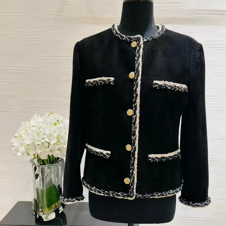 

Новое вельветовое платье осень/зима 2025 года с золотой отделкой, контрастного цвета, вельветовое платье с краями в комплекте.