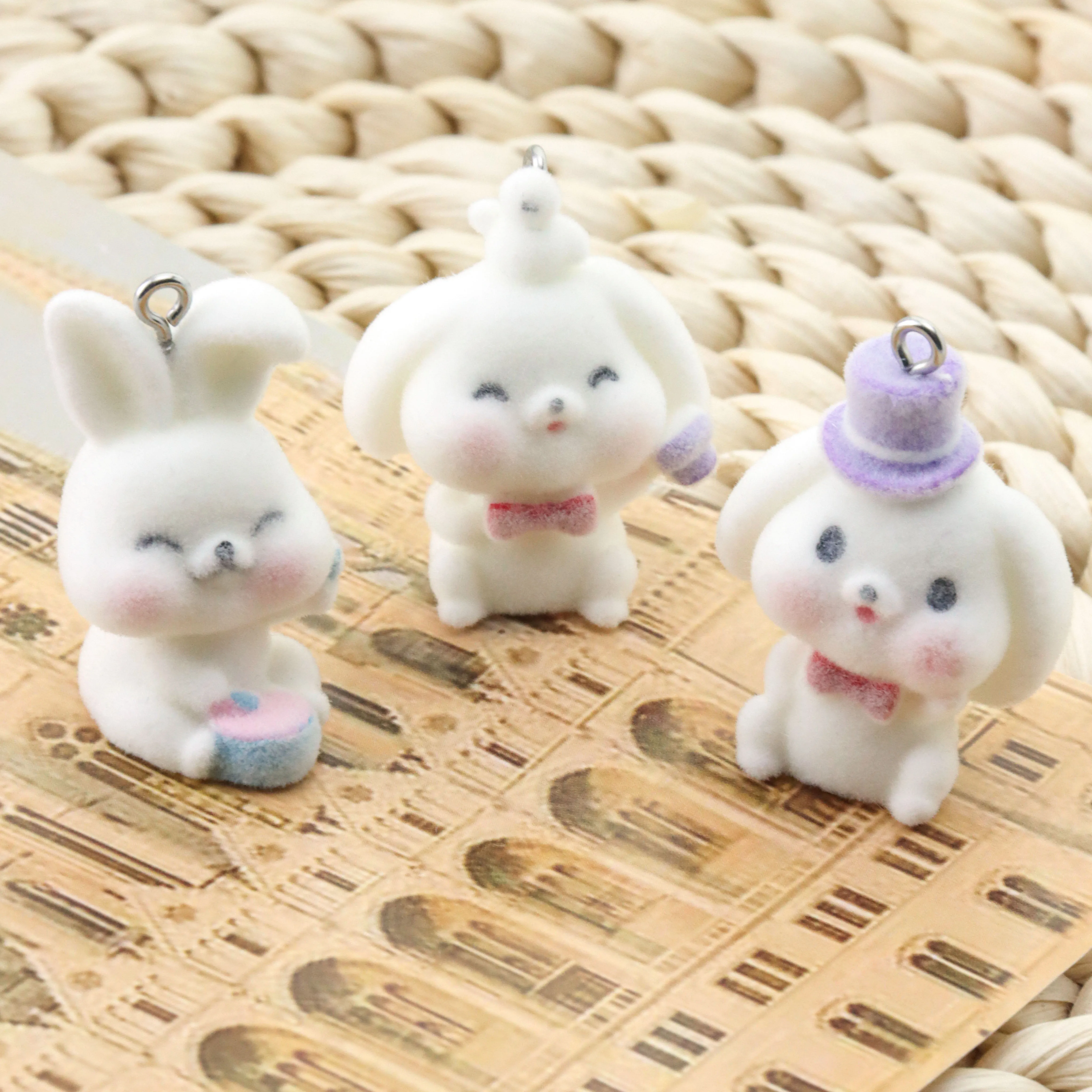 

10pcs Resin Flocking Cute DIY Rabbit Pendant Can Be Used For Car Ornaments School Bag Key Chain Mobile Phone Necklace Pendant