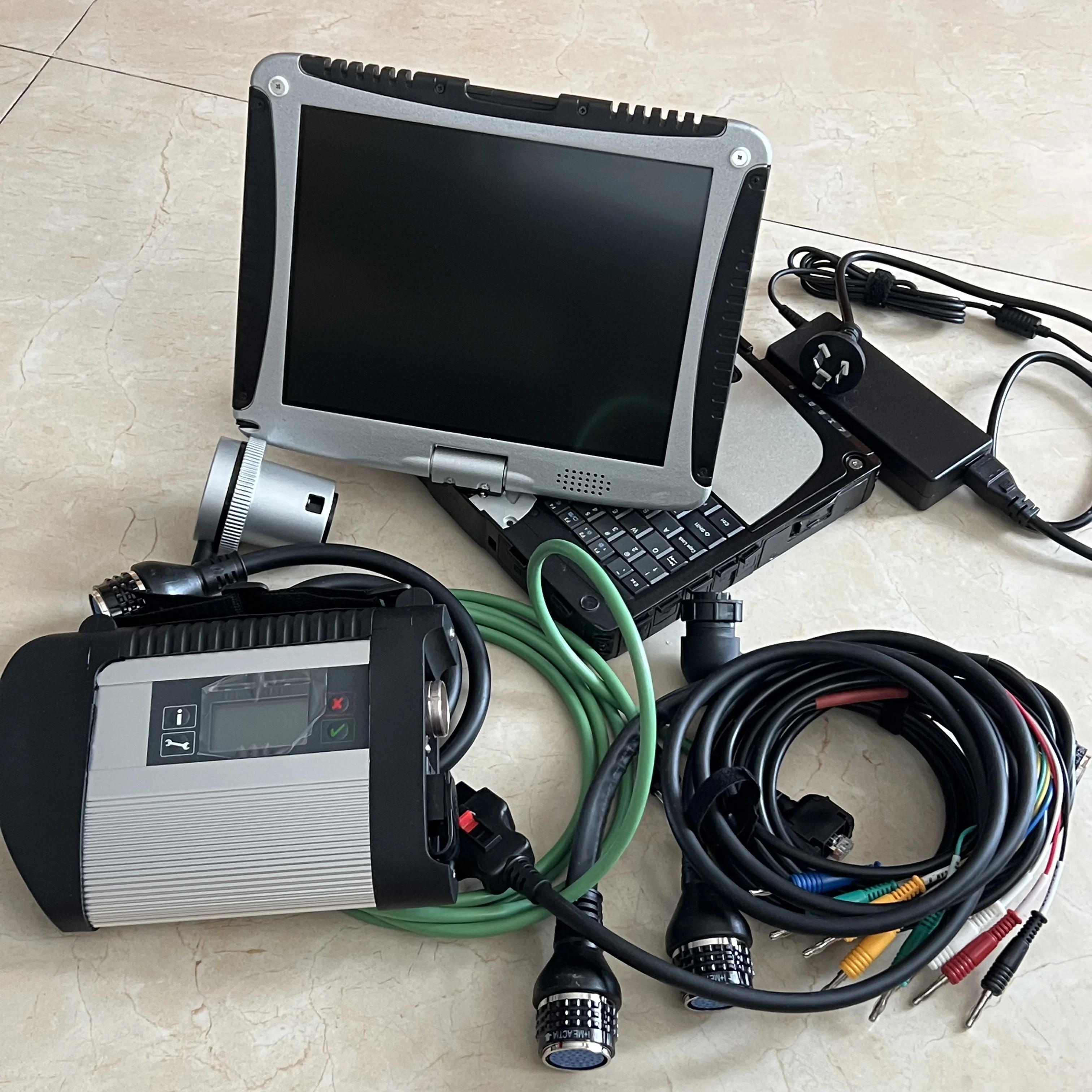 

MB STAR C4 car diagnostic tool DOIP WiFi C4 SDconnect install well Xentry DTS WIS EPC V06/2025 windows10 in CF19 PC for MB car